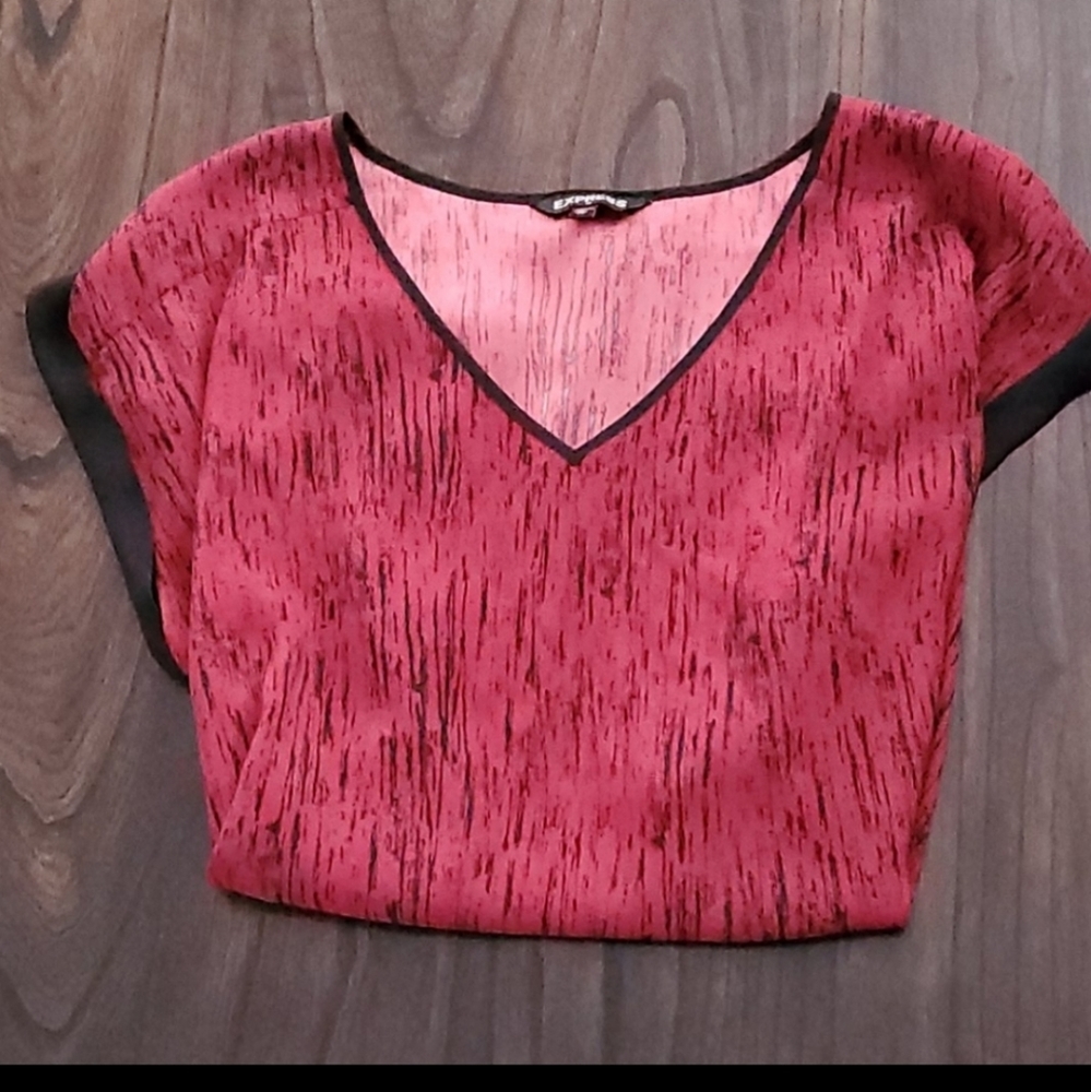 4 large express tops